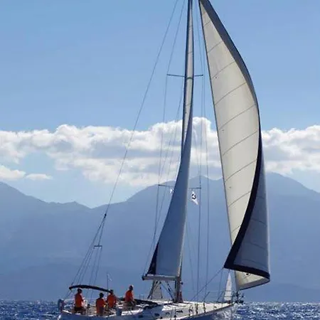 Touranou Sailing Vacation 船上ホテル *